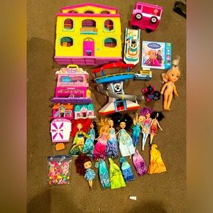 Lots of toys dolls cars houses shopkins